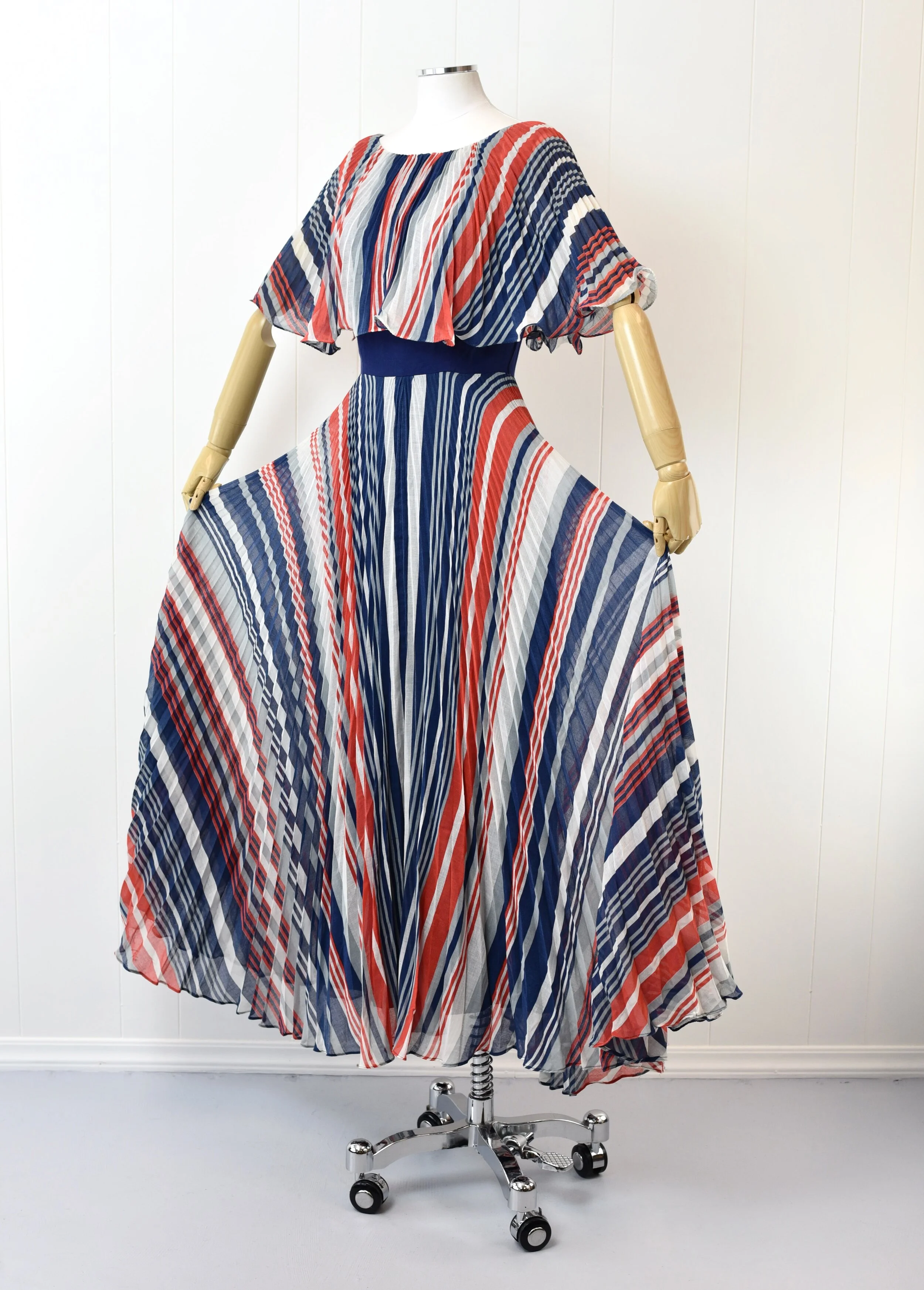 Miss sales elliette dress